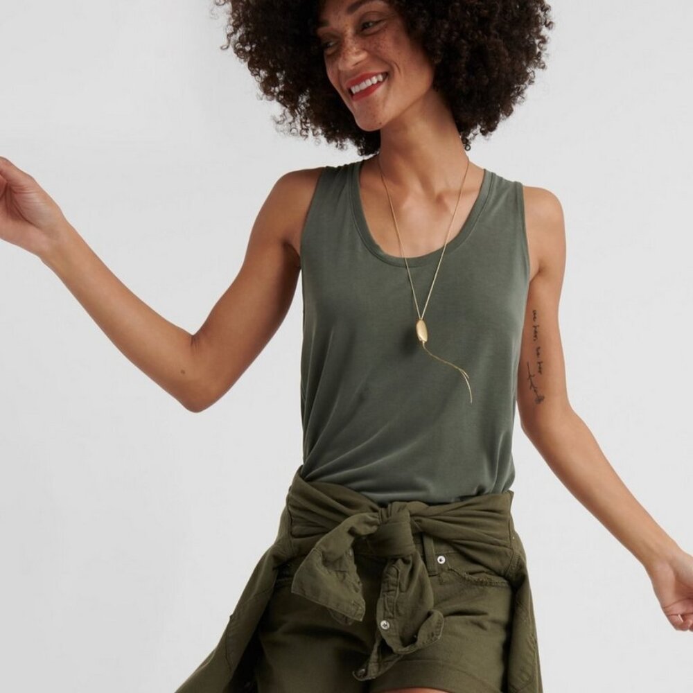 Lucky Brand Sandwash Scoop Tank. NWT. Blue. Small